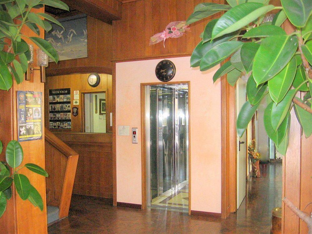 Hotel Garden В'яреджо Екстер'єр фото