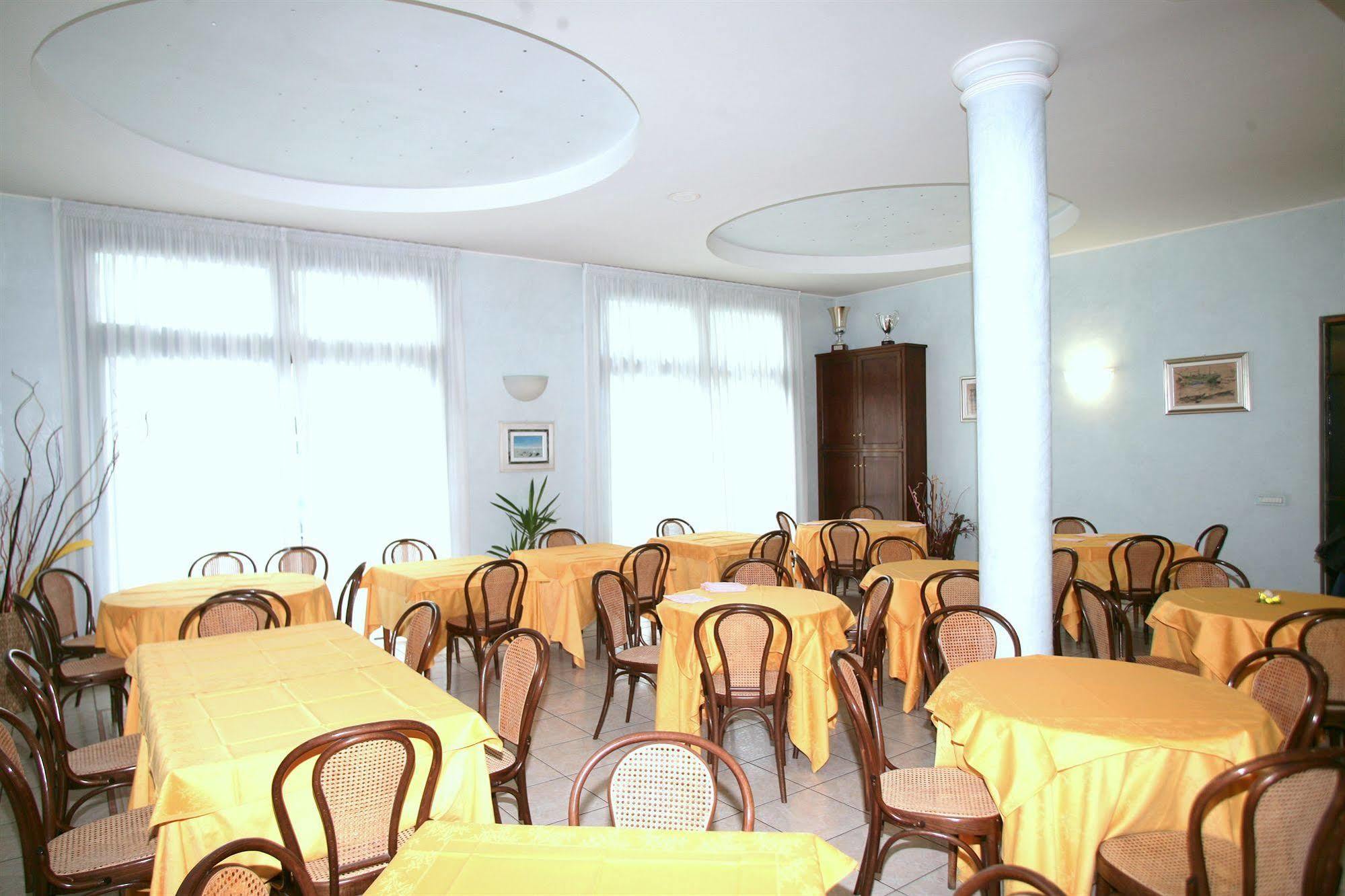 Hotel Garden В'яреджо Екстер'єр фото
